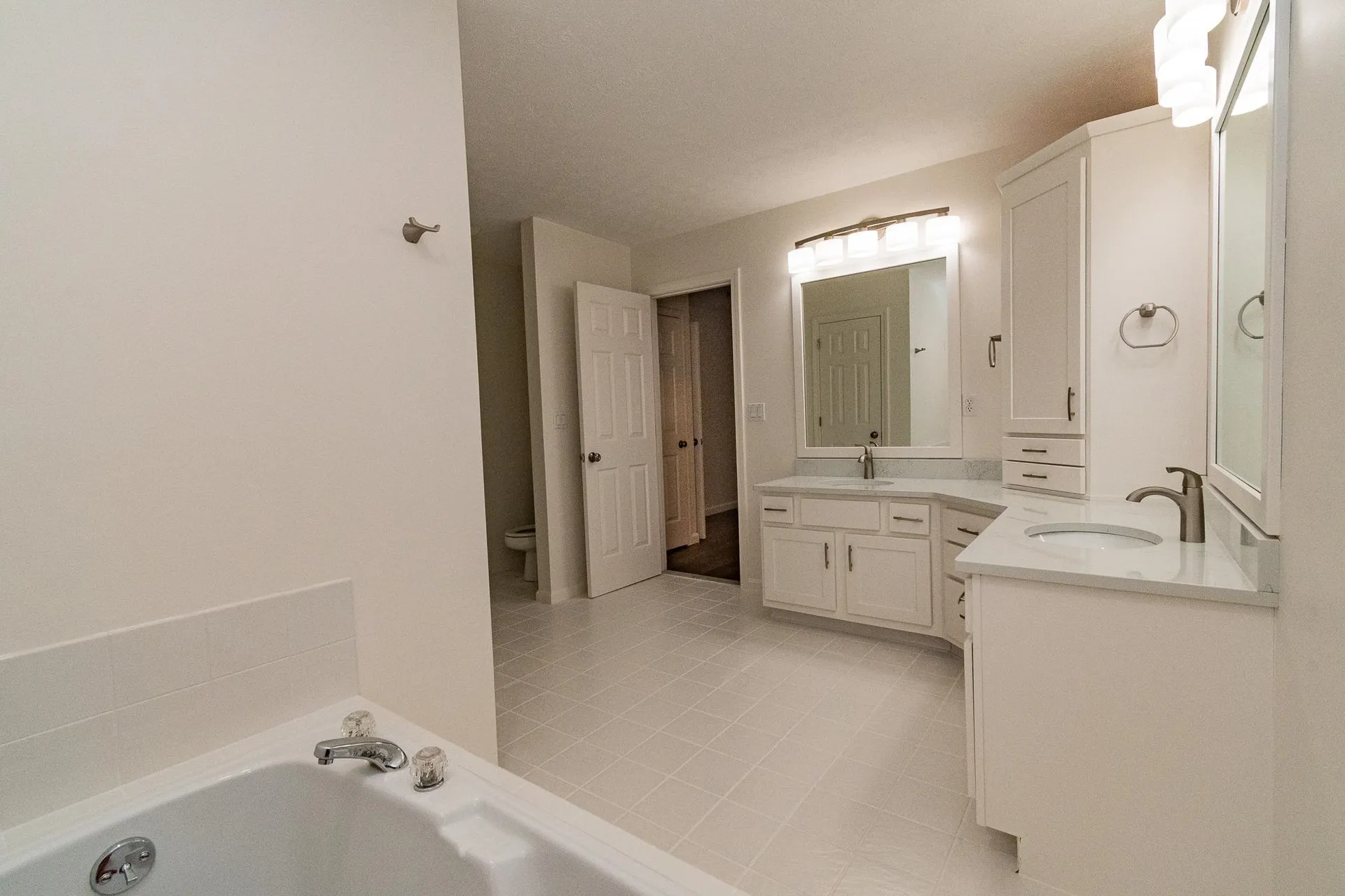 7 St Andrews Drive Bedford NH 03110