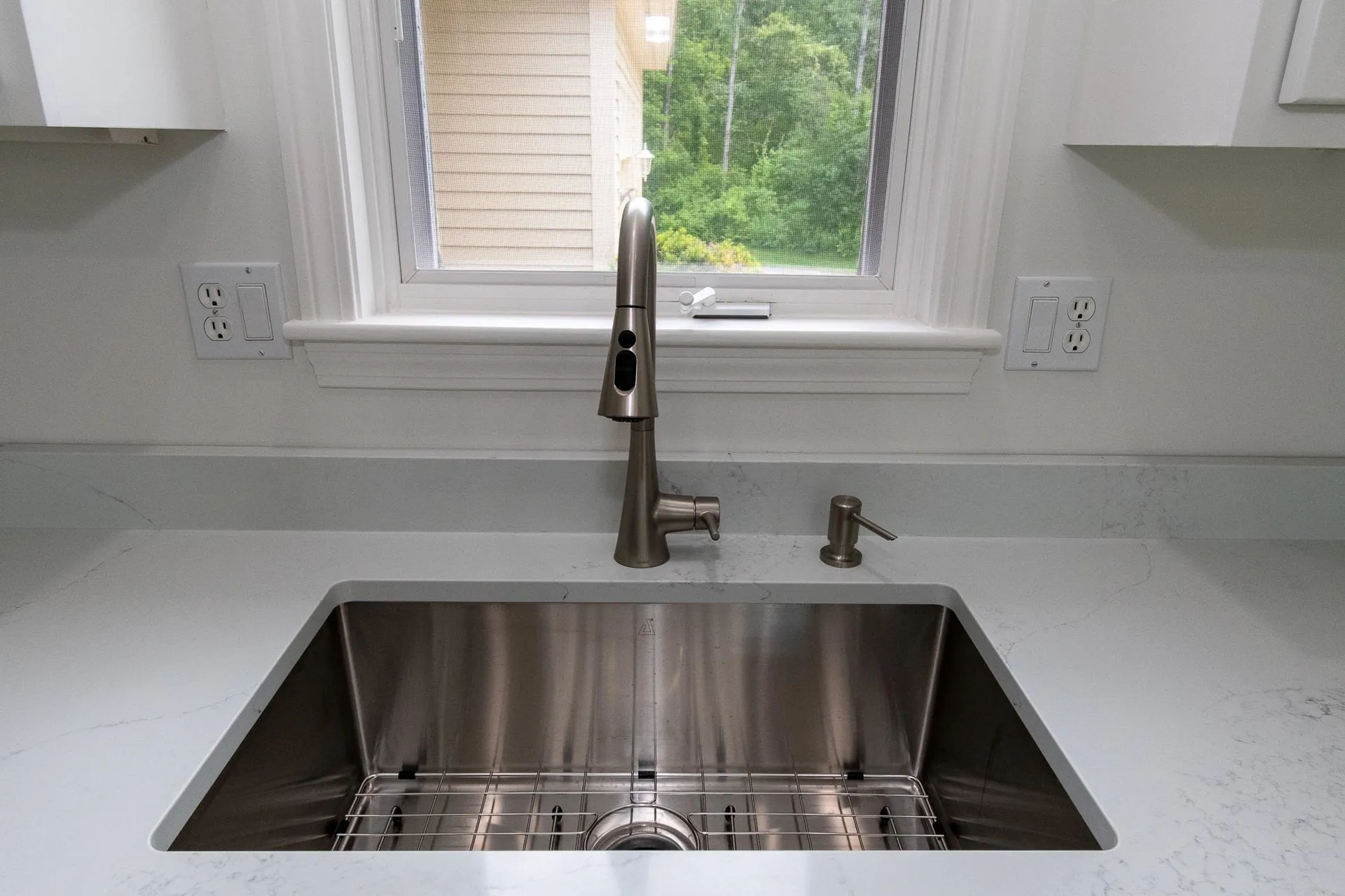 7 St Andrews Drive Bedford NH 03110