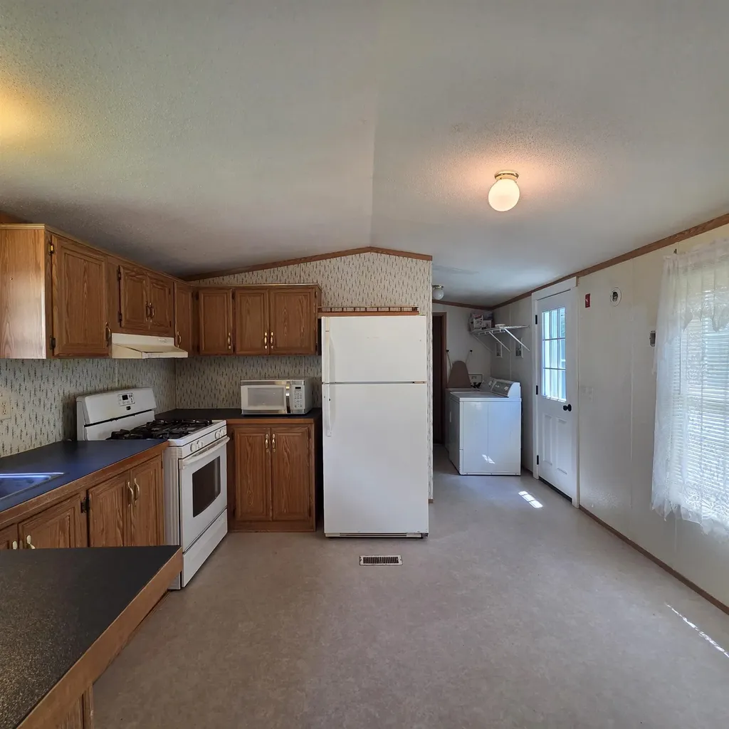 20 Jaffrey Road Fitzwilliam NH 03447