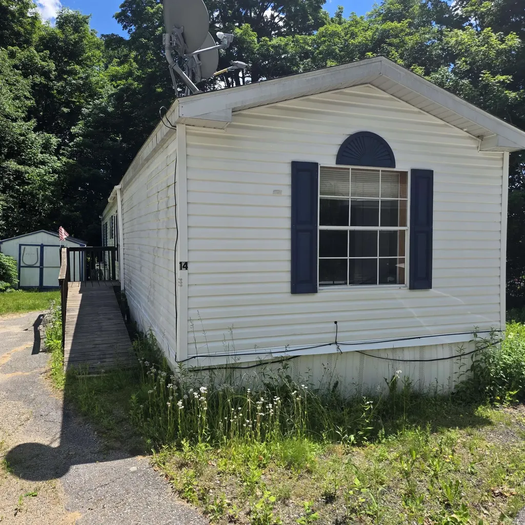 20 Jaffrey Road Fitzwilliam NH 03447