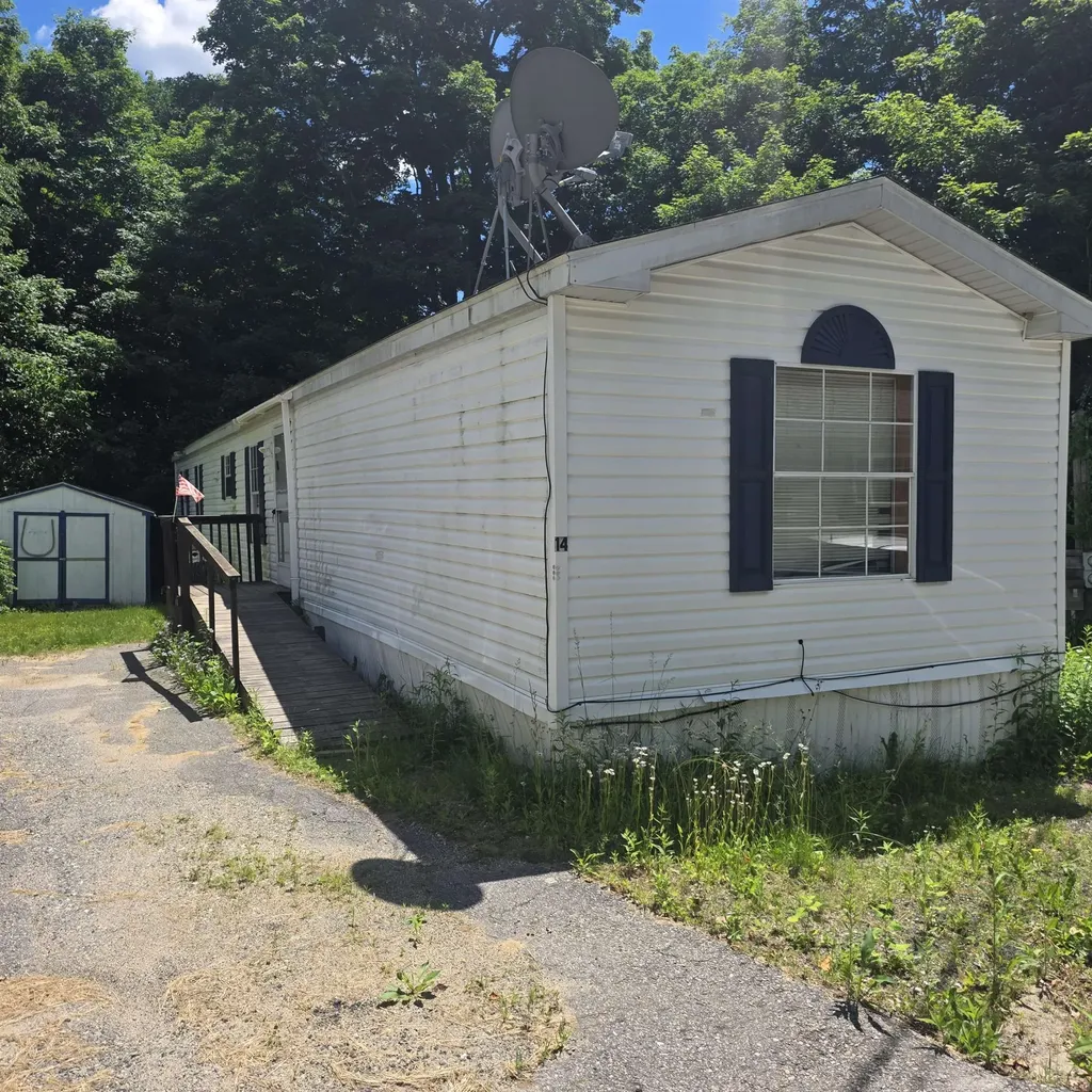 20 Jaffrey Road Fitzwilliam NH 03447