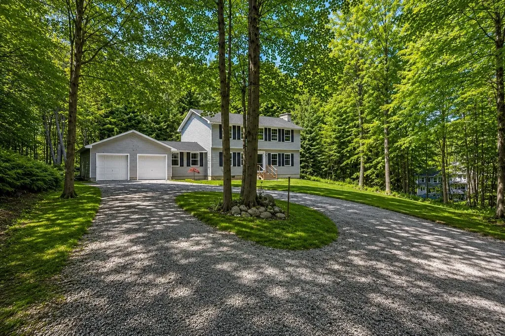 392 Powderhorn Road Manchester VT 05255