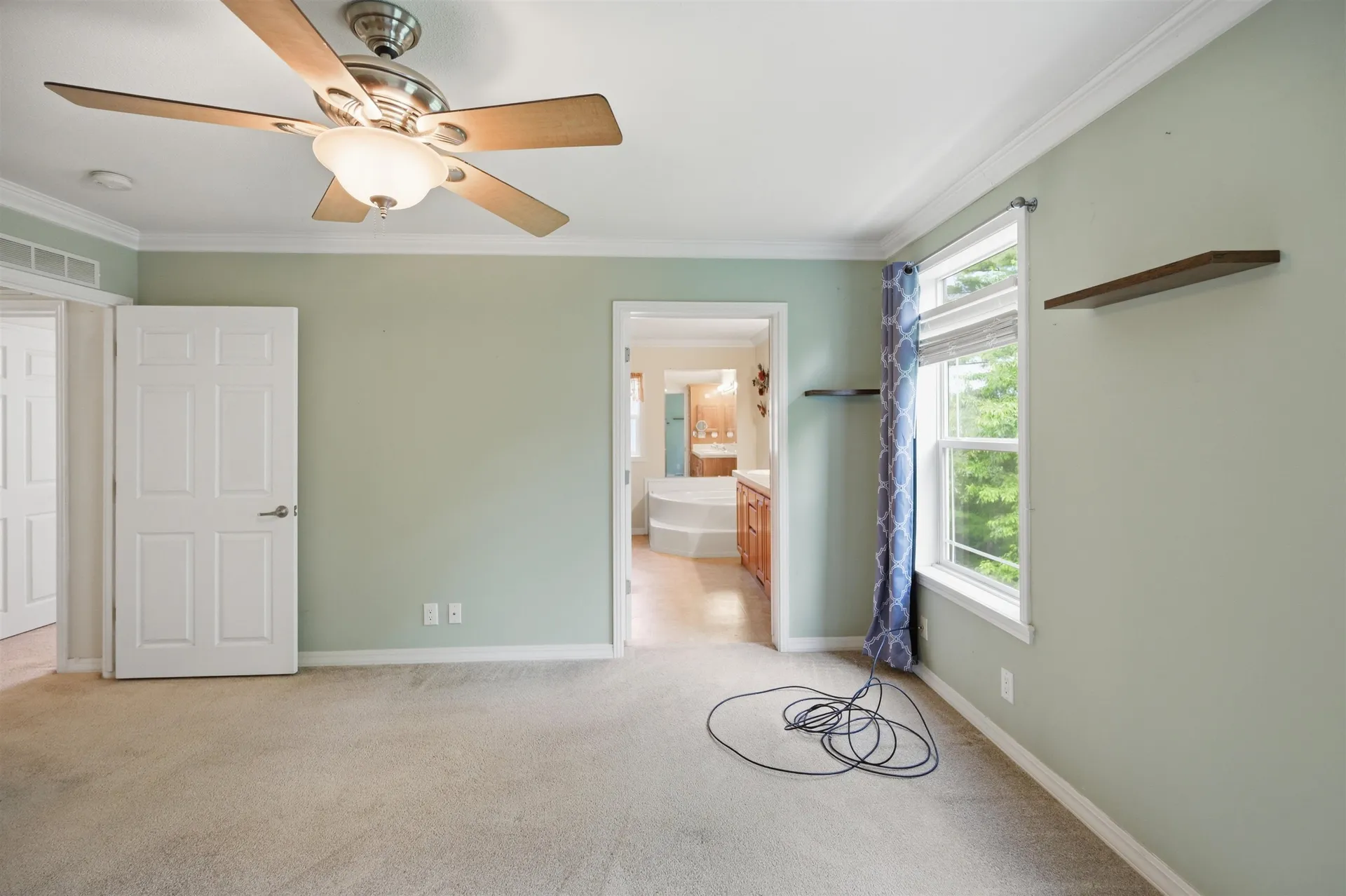 35 Sawmill Ridge Sandown NH 03873