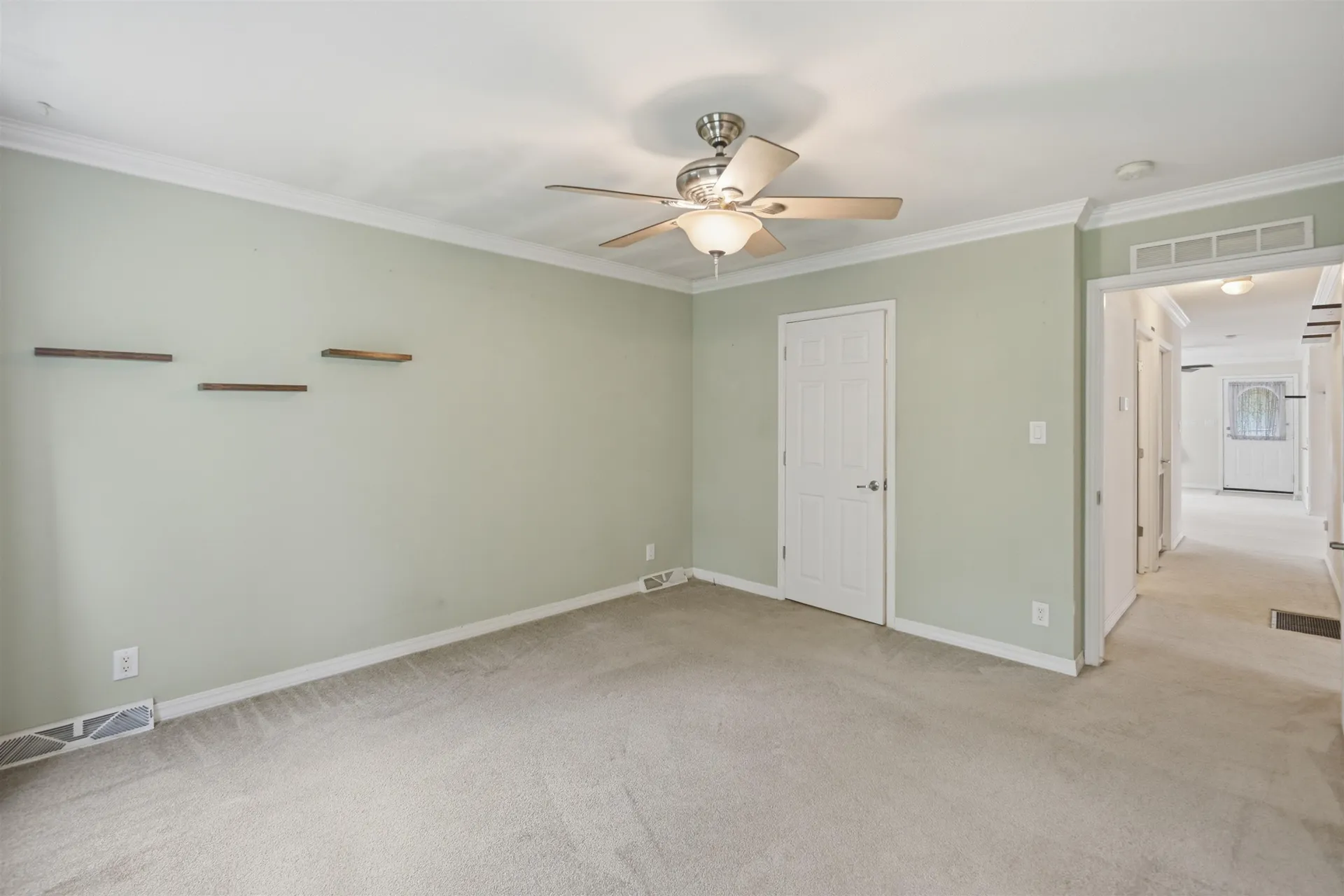 35 Sawmill Ridge Sandown NH 03873