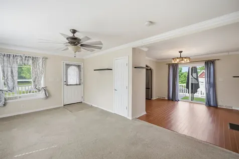 35 Sawmill Ridge Sandown NH 03873