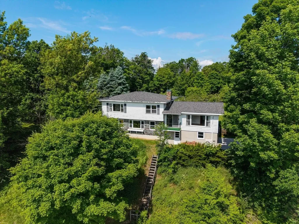 459 Carpenter Road Charlotte VT 05445