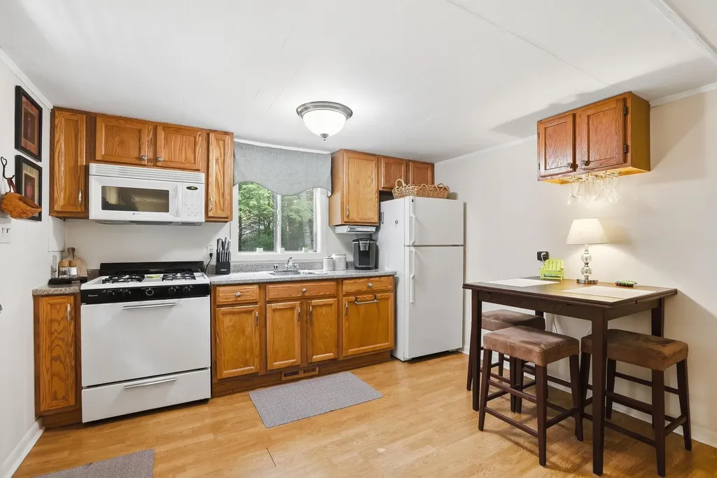 200 Paradise Drive Moultonborough NH 03254