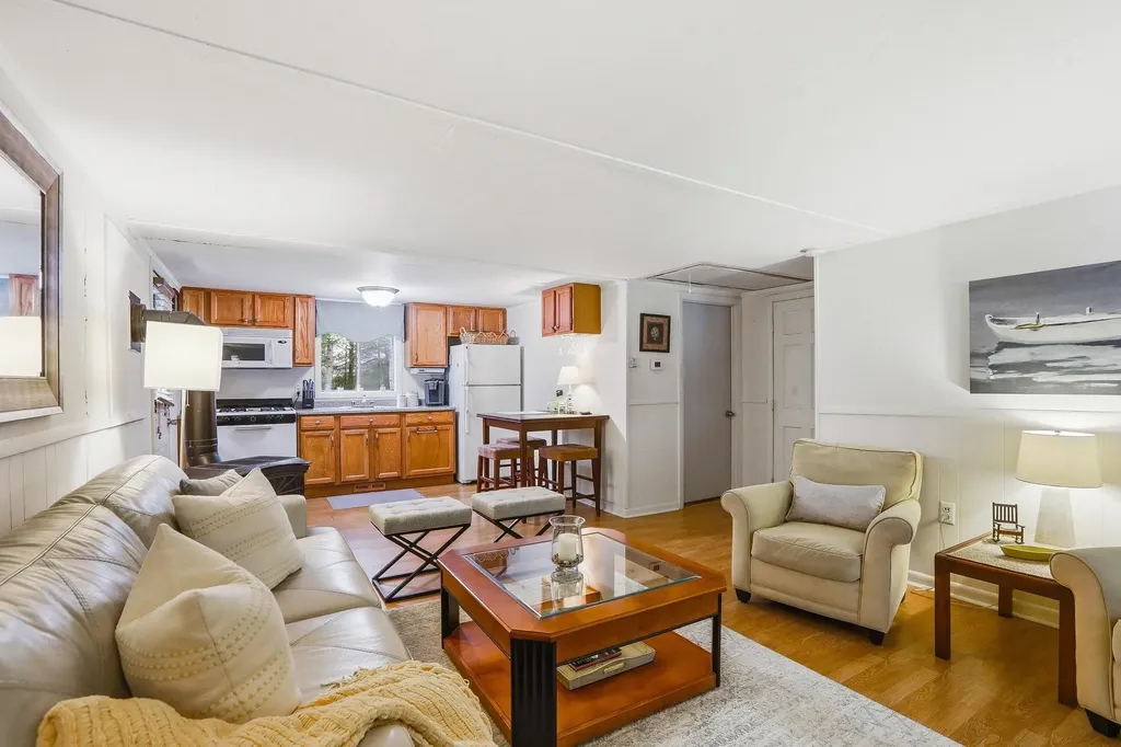 200 Paradise Drive Moultonborough NH 03254
