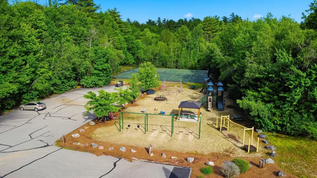 200 Paradise Drive Moultonborough NH 03254