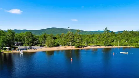 200 Paradise Drive Moultonborough NH 03254