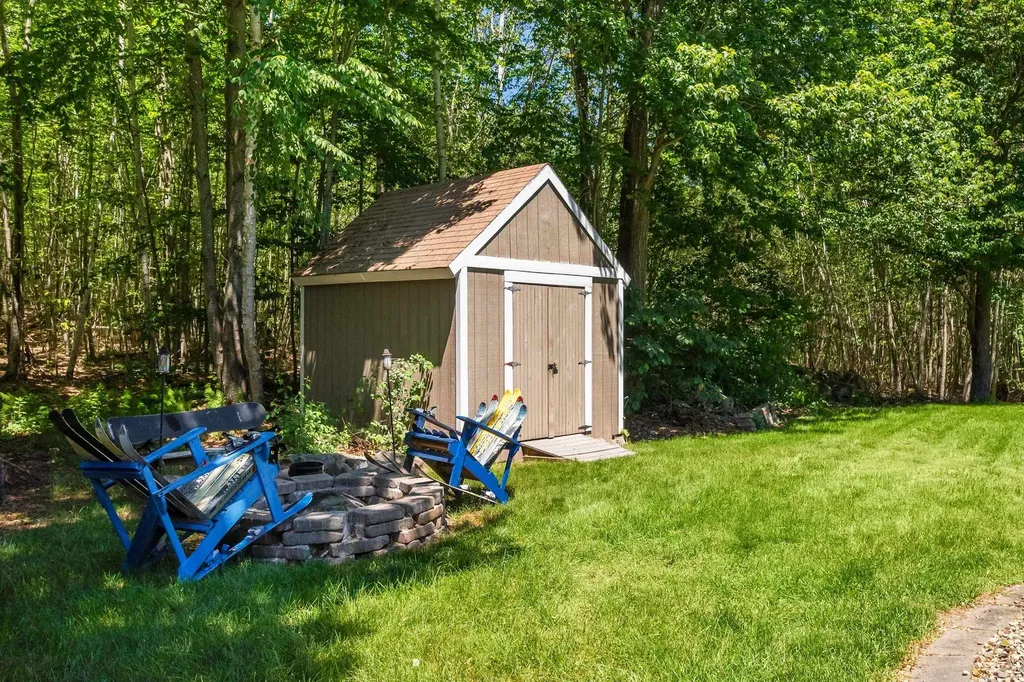 3 Meadowlark Drive York ME 03909