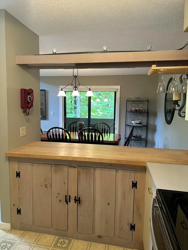 6 Easterly Road Lincoln NH 03251