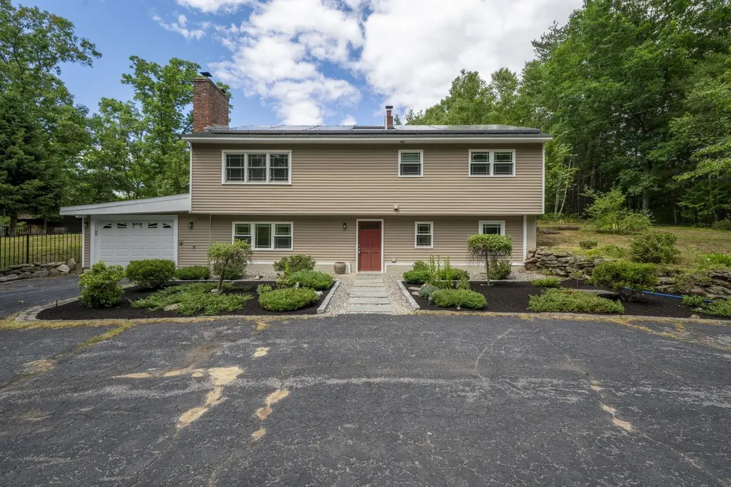 48 Witches Spring Road Hollis NH 03049