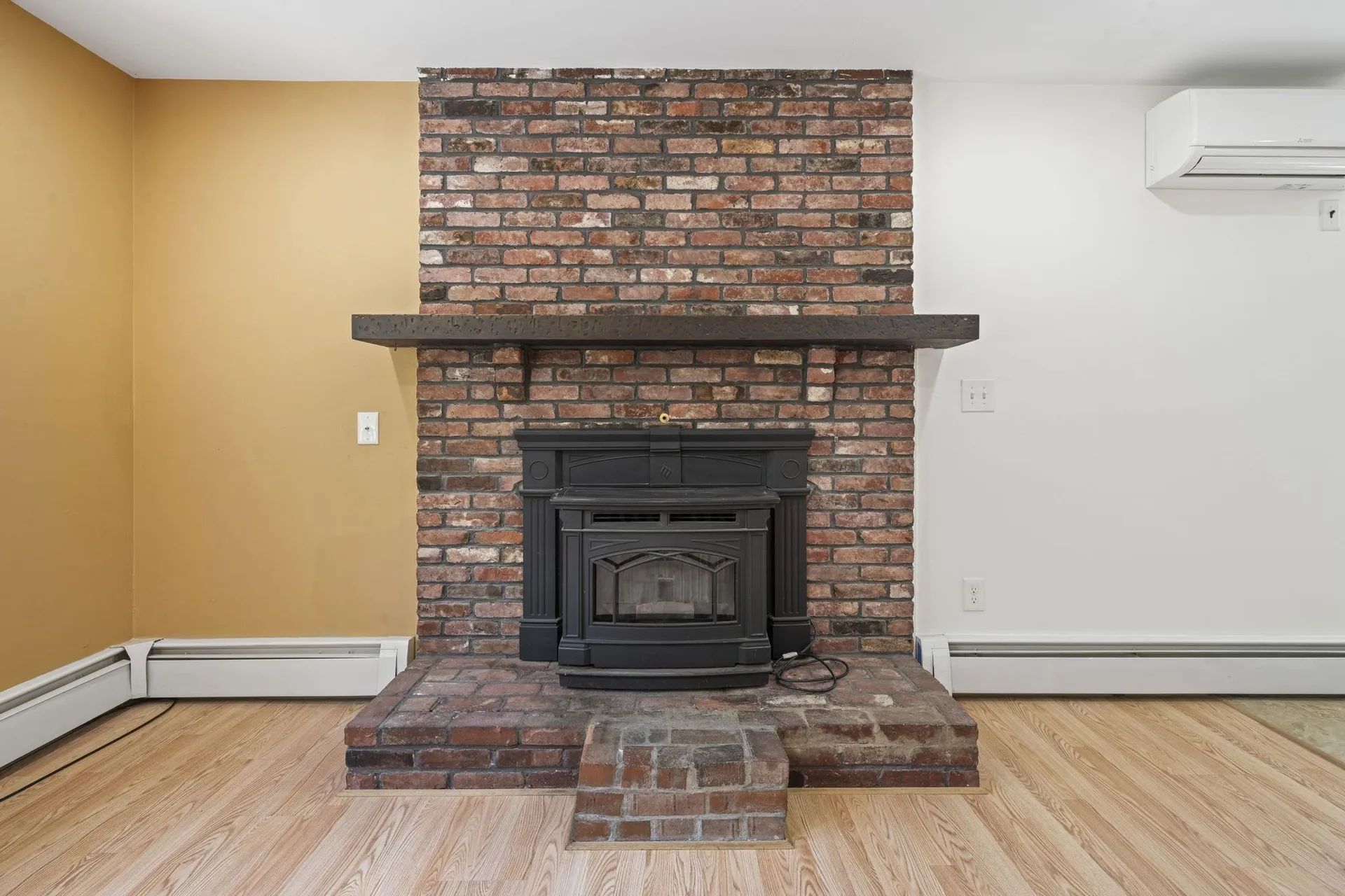 48 Witches Spring Road Hollis NH 03049