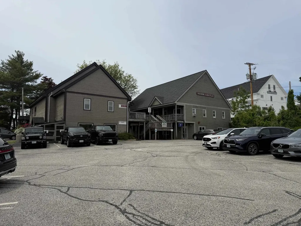 29 Mill Street Wolfeboro NH 03894