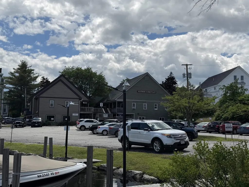 29 Mill Street Wolfeboro NH 03894
