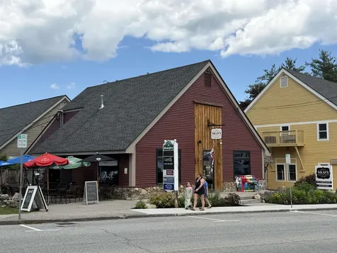 29 Mill Street Wolfeboro NH 03894
