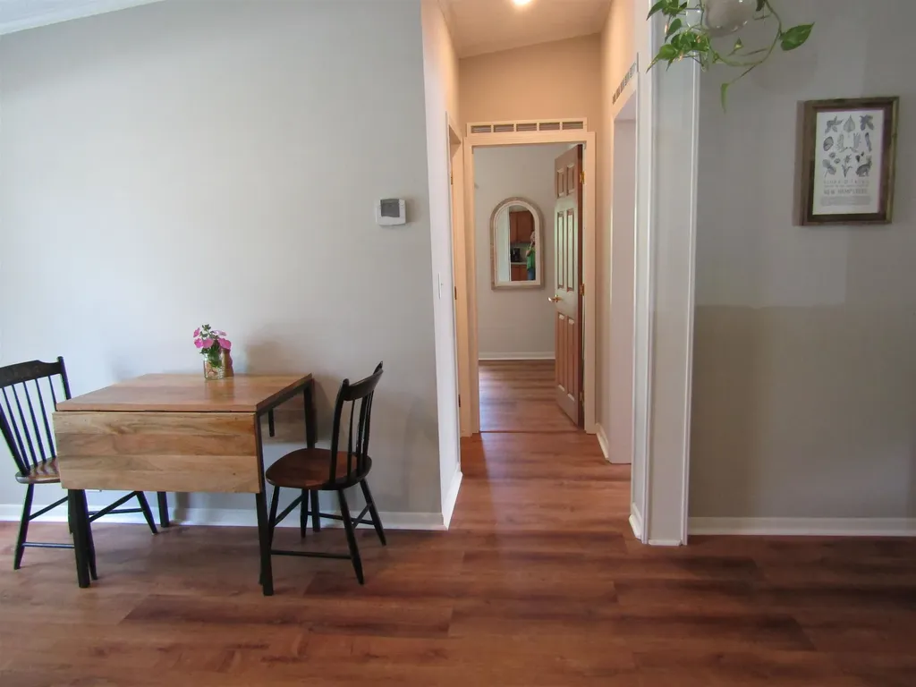 21 Eric Avenue Nashua NH 03062
