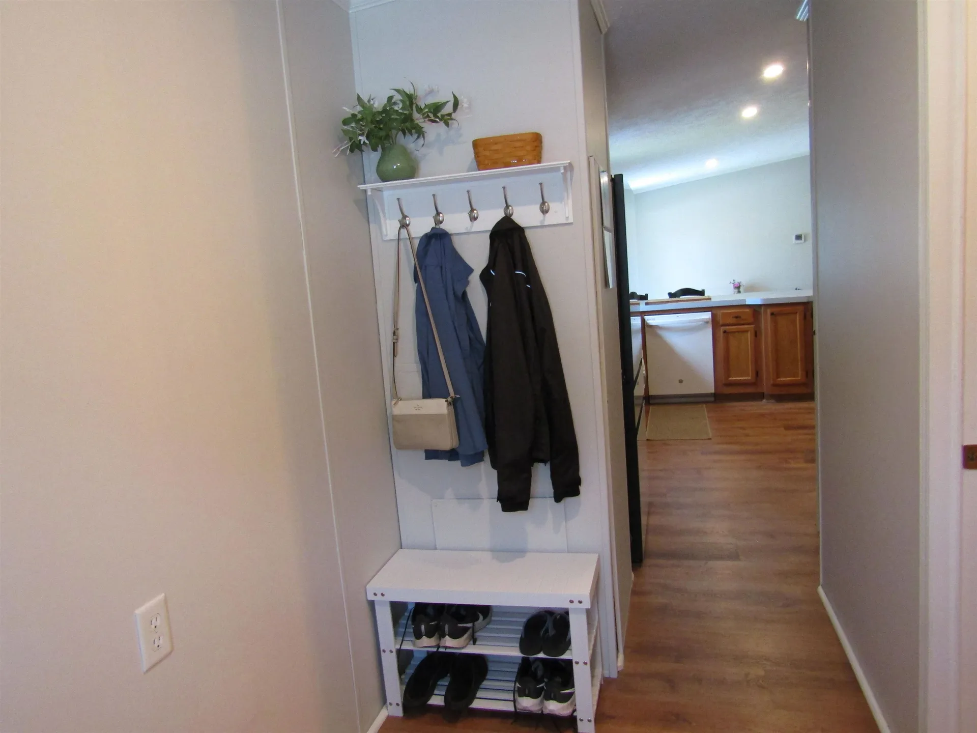 21 Eric Avenue Nashua NH 03062