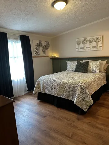 21 Eric Avenue Nashua NH 03062