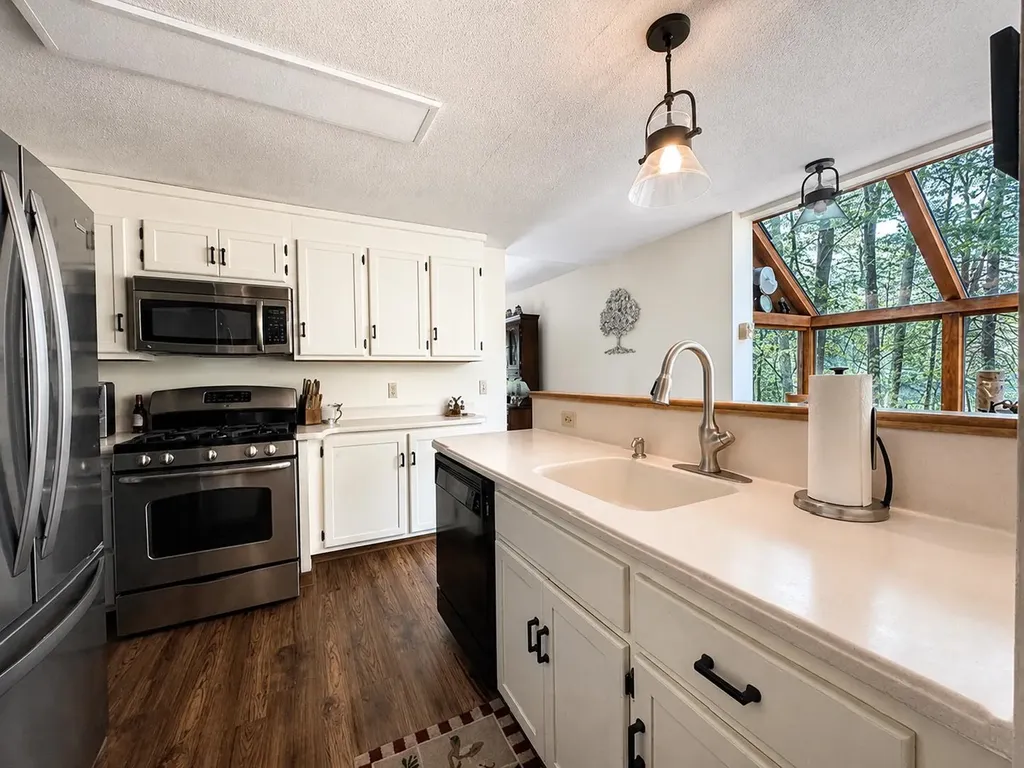 43 W Meadow Road Haverhill MA 01832