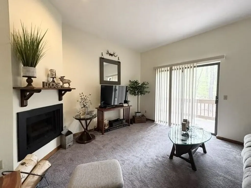 43 W Meadow Road Haverhill MA 01832