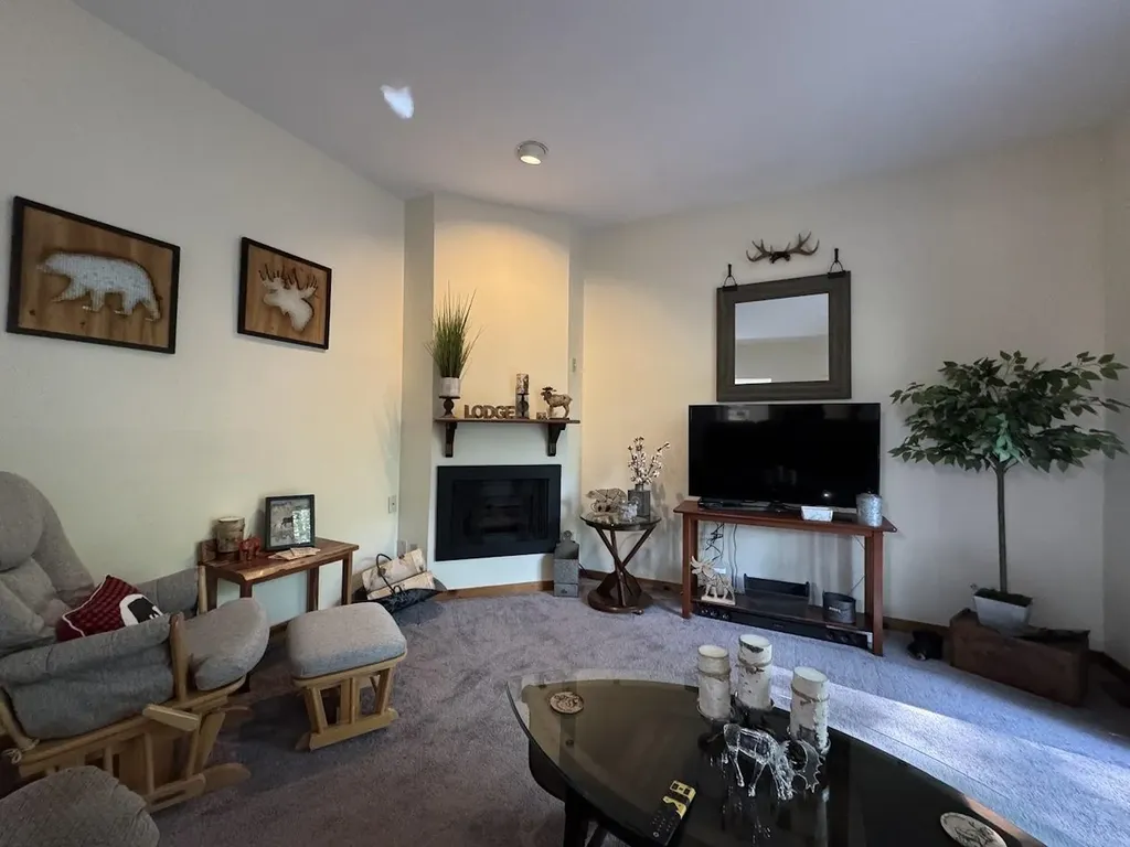 43 W Meadow Road Haverhill MA 01832