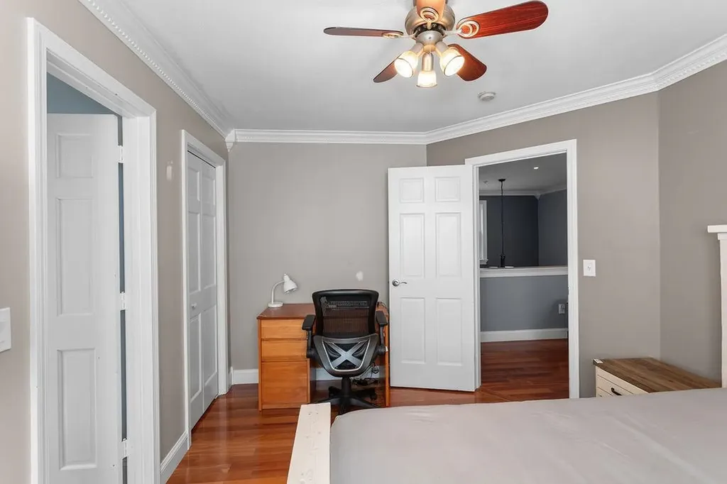 7 Jenny Hill Lane Nashua NH 03062