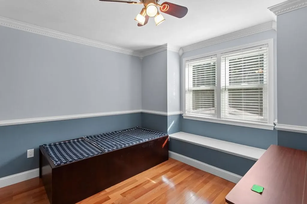 7 Jenny Hill Lane Nashua NH 03062