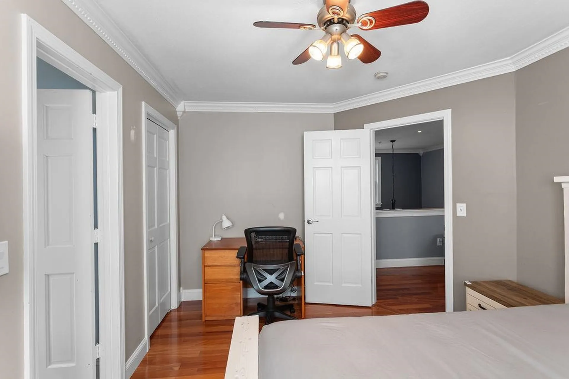 7 Jenny Hill Lane Nashua NH 03062
