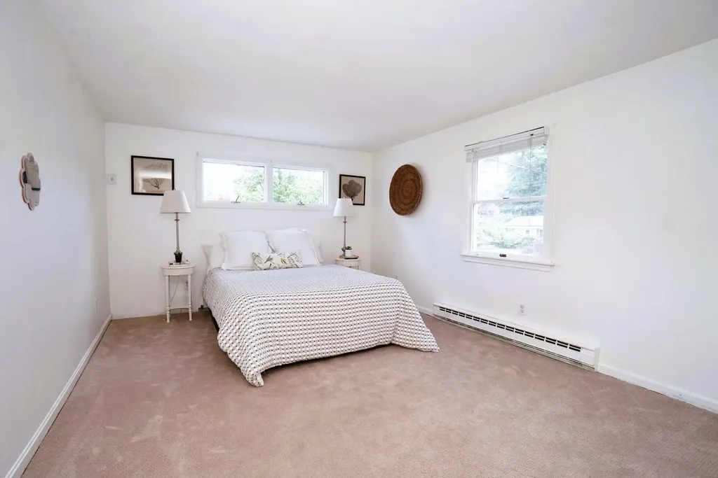 20 Ayer Circle Seabrook NH 03874
