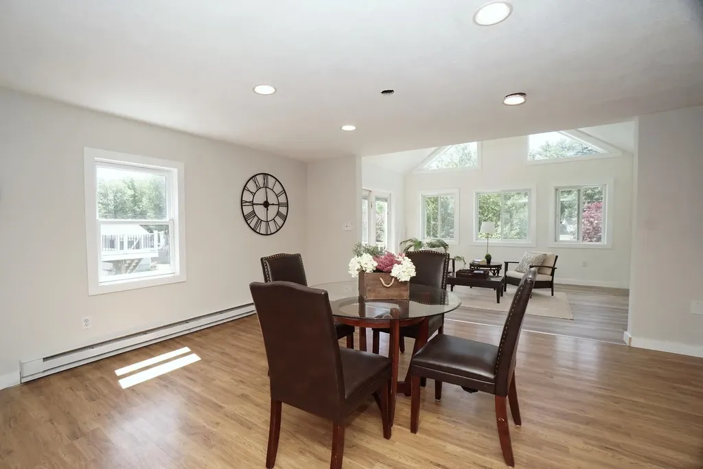 20 Ayer Circle Seabrook NH 03874