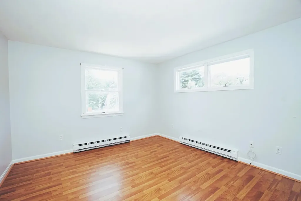20 Ayer Circle Seabrook NH 03874