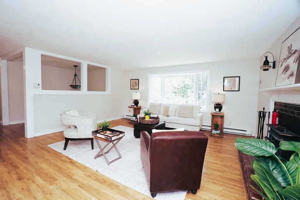 20 Ayer Circle Seabrook NH 03874