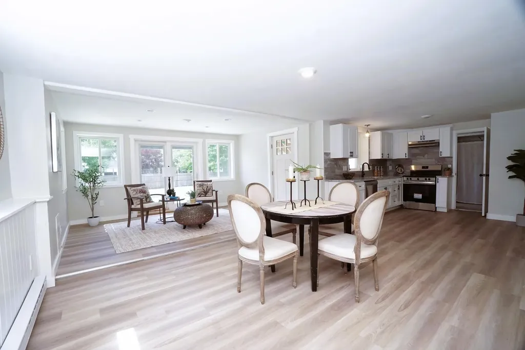 20 Ayer Circle Seabrook NH 03874