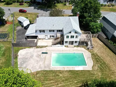 20 Ayer Circle Seabrook NH 03874