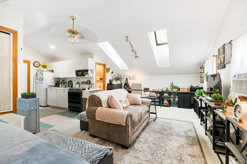 24 Wilder Street Peterborough NH 03458