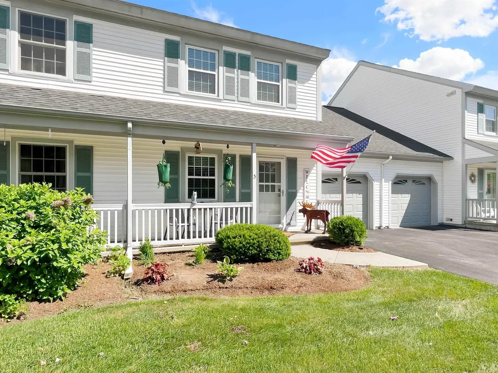 5 Wolff Drive Essex VT 05452