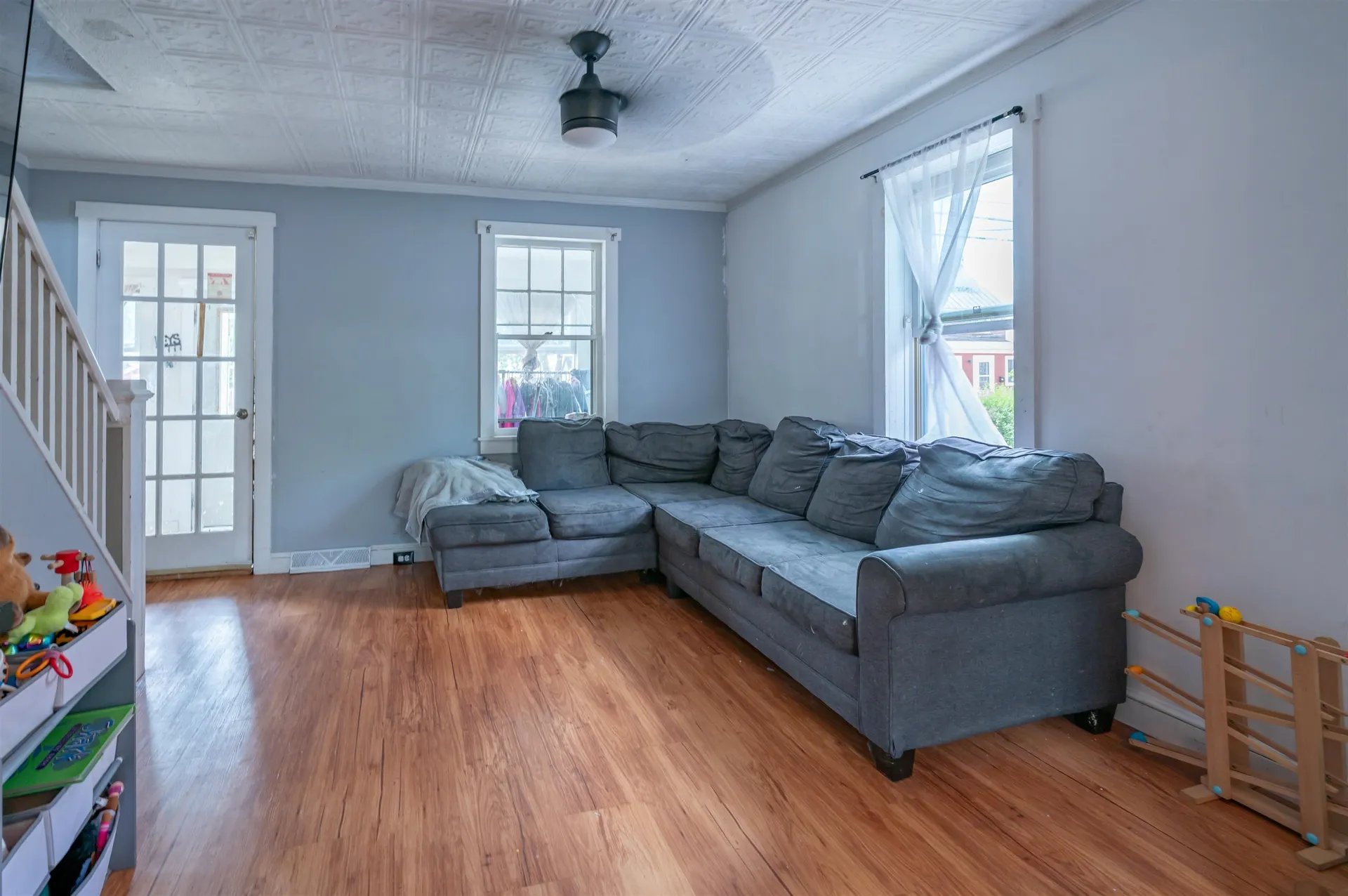 17 Grand Avenue Nashua NH 03060