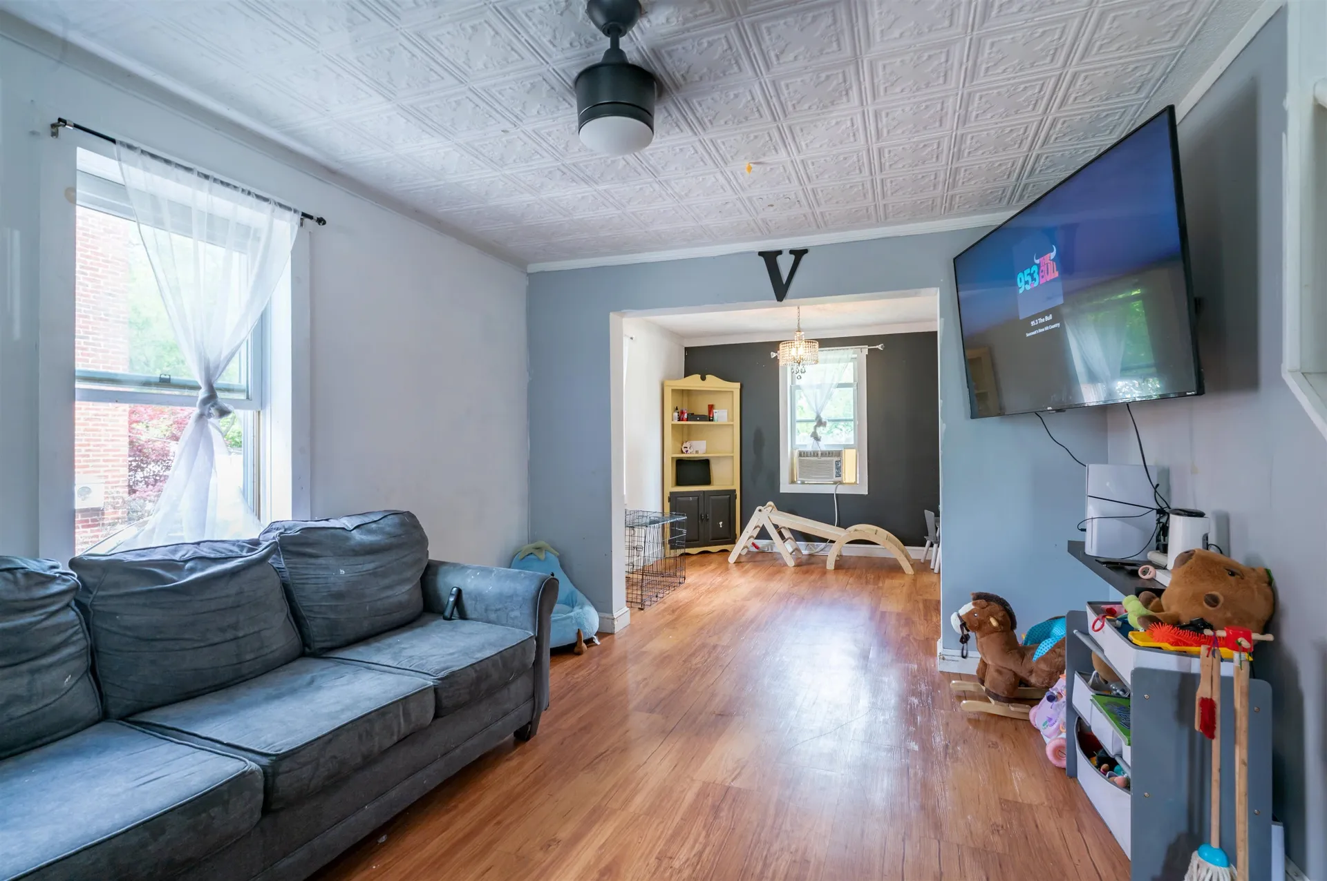 17 Grand Avenue Nashua NH 03060