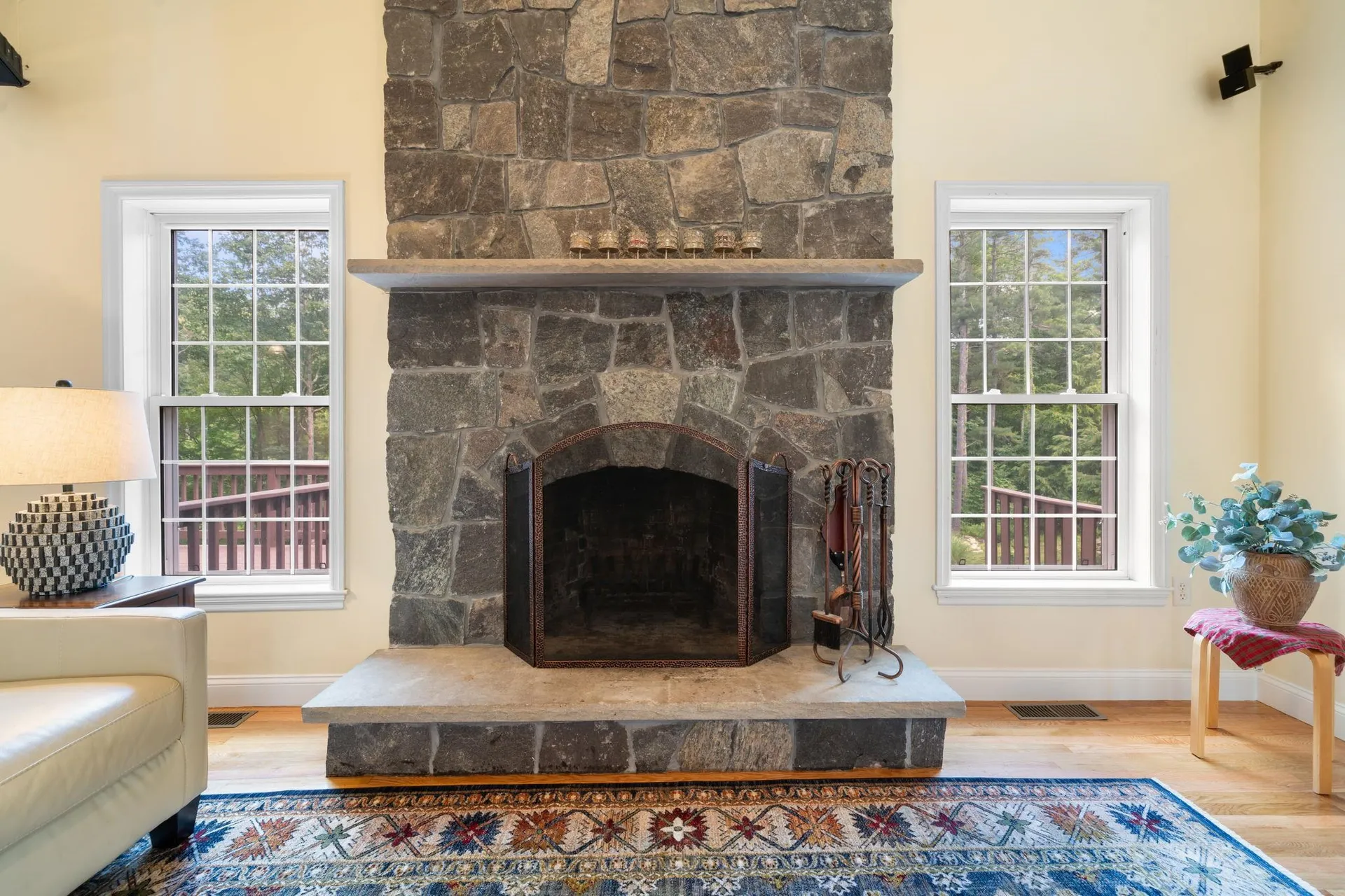84 Searles Road Windham NH 03087