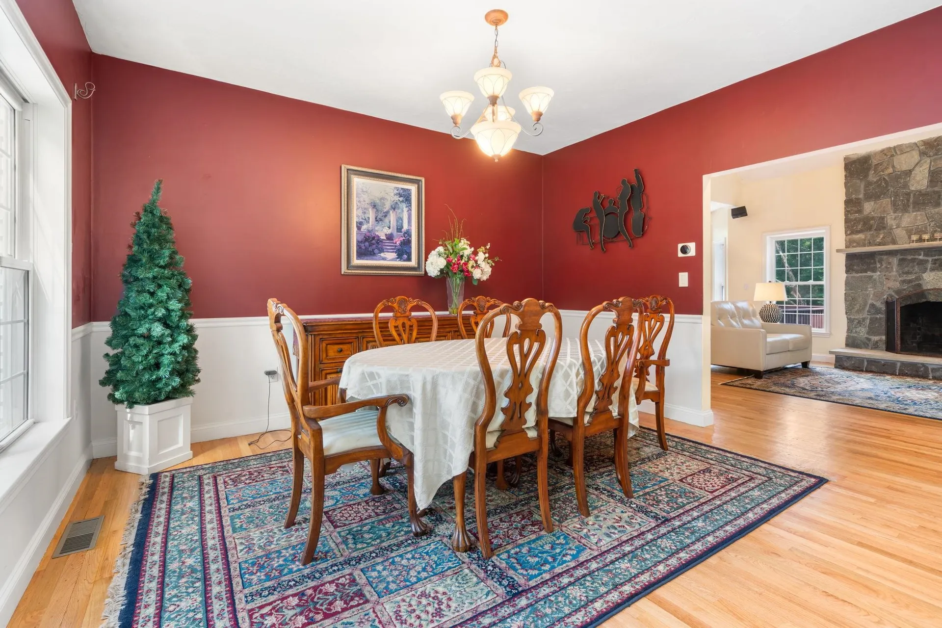 84 Searles Road Windham NH 03087