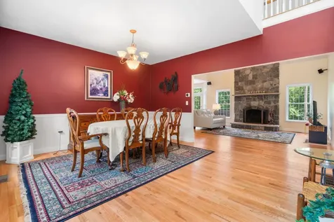 84 Searles Road Windham NH 03087