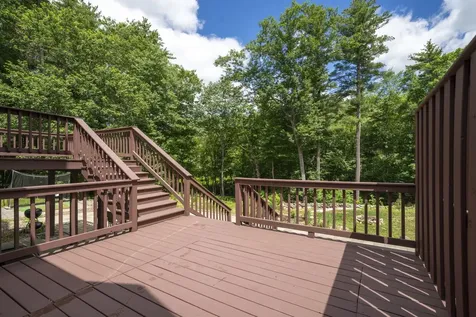 84 Searles Road Windham NH 03087