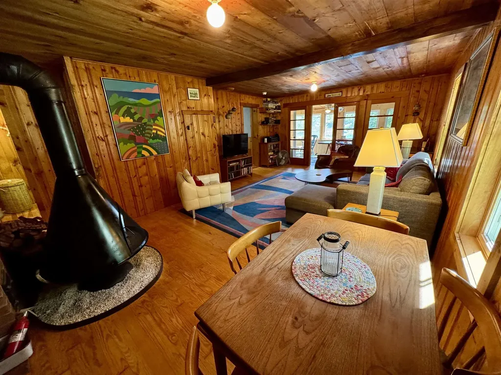 1269 Halls Lake Road Newbury VT 05051