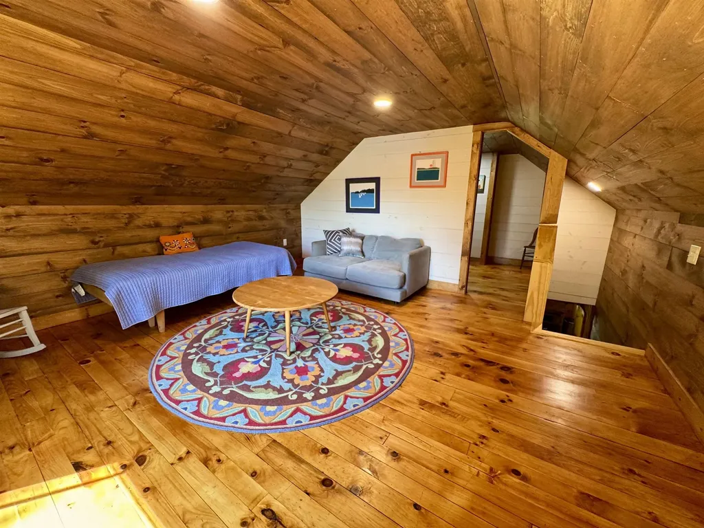1269 Halls Lake Road Newbury VT 05051