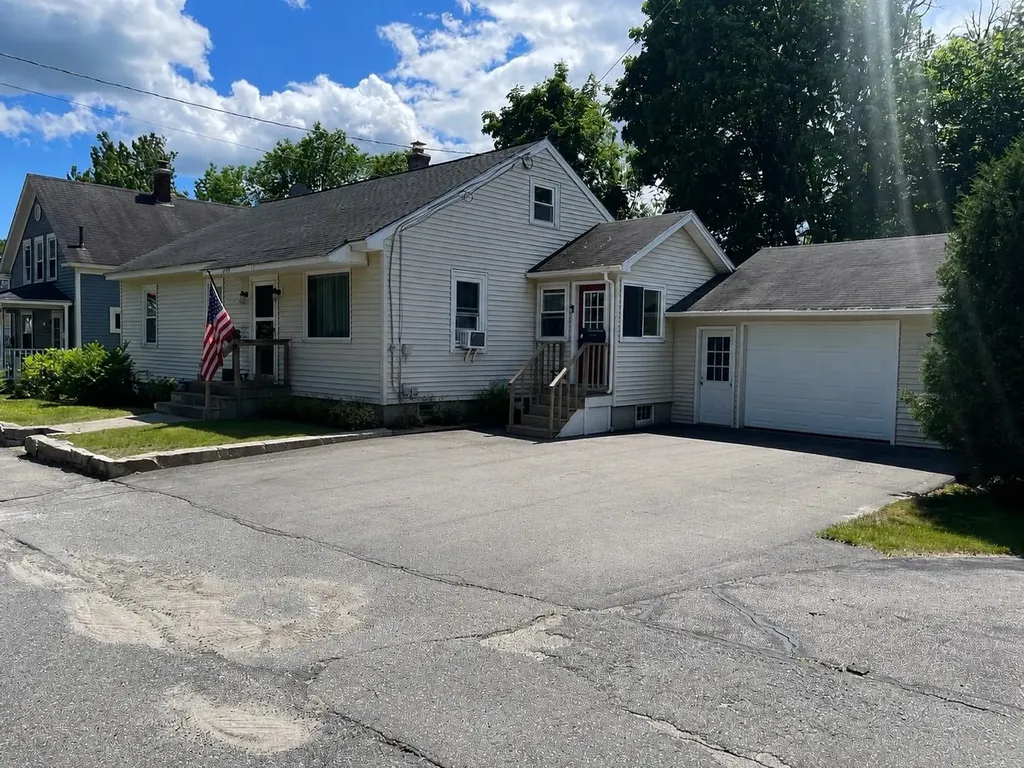 459 Willard Street Berlin NH 03570