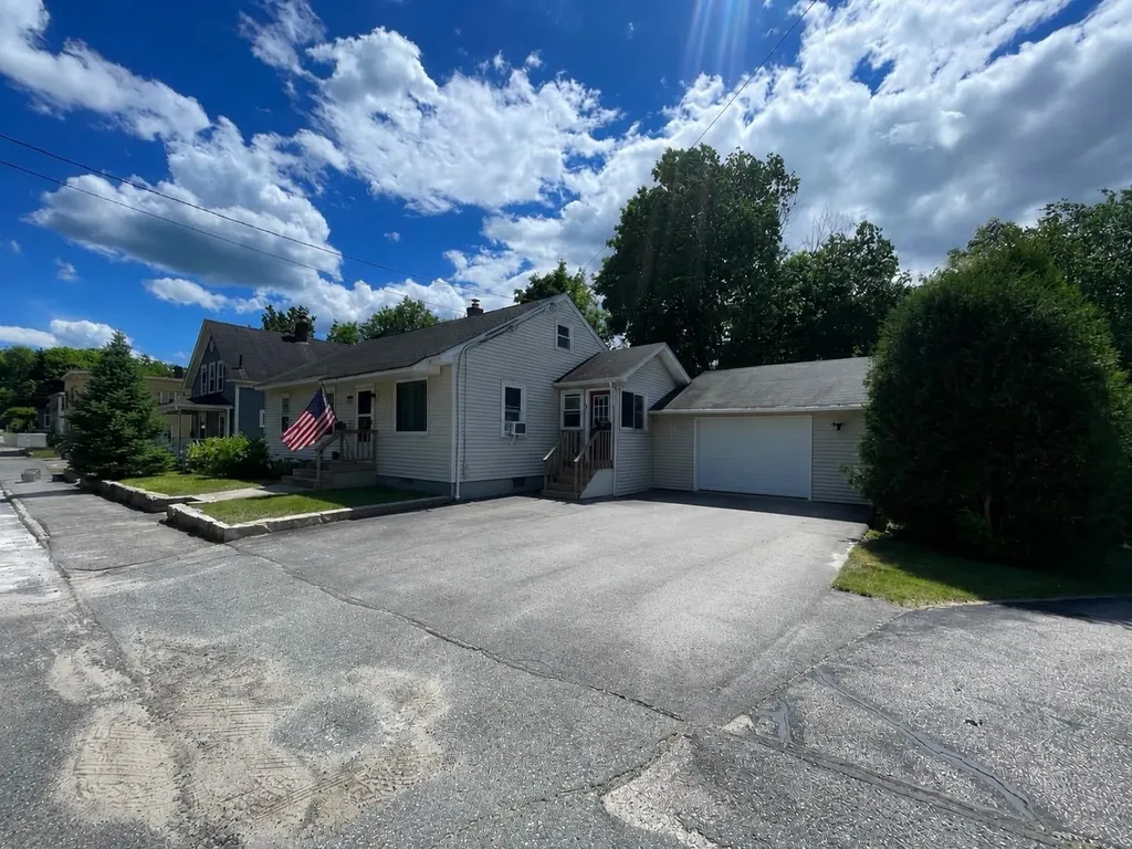 459 Willard Street Berlin NH 03570