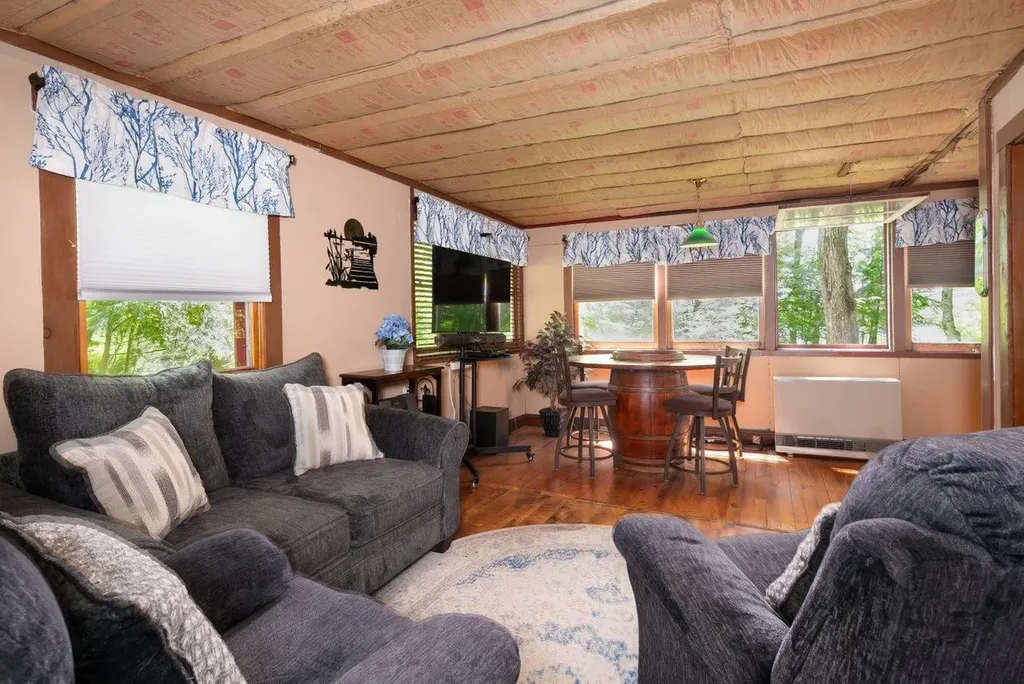 365 Jenness Pond Road Northwood NH 03261