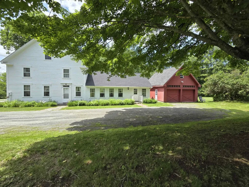 372 Canaan Street Canaan NH 03741